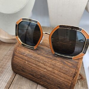 NEW! Tory Burch Shades • Green & Orange Sunglasses • Oversized Lenses